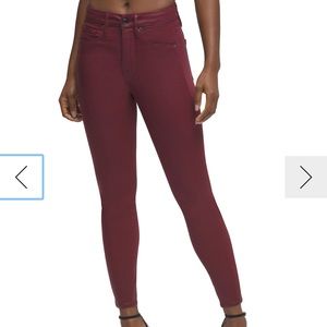 GOOD AMERICAN Good Legs Coated Skinny Jeans